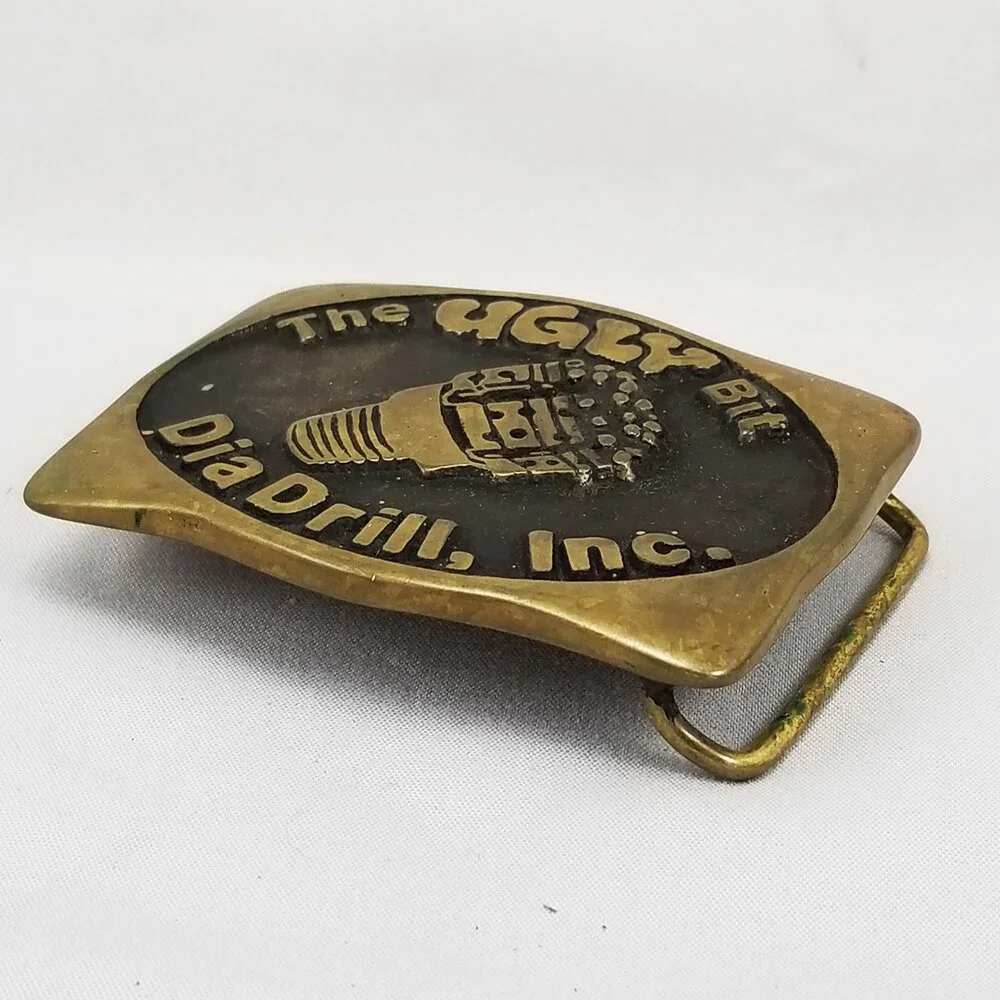 N/A vintage belt